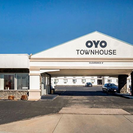 Oyo Townhouse Dodge City Ks 외부 사진