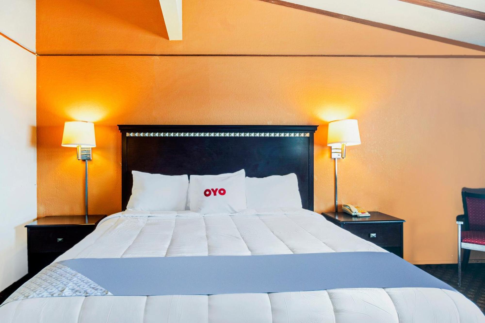 Oyo Townhouse Dodge City Ks 외부 사진