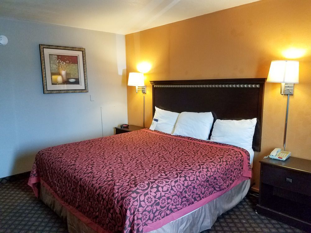 Oyo Townhouse Dodge City Ks 외부 사진