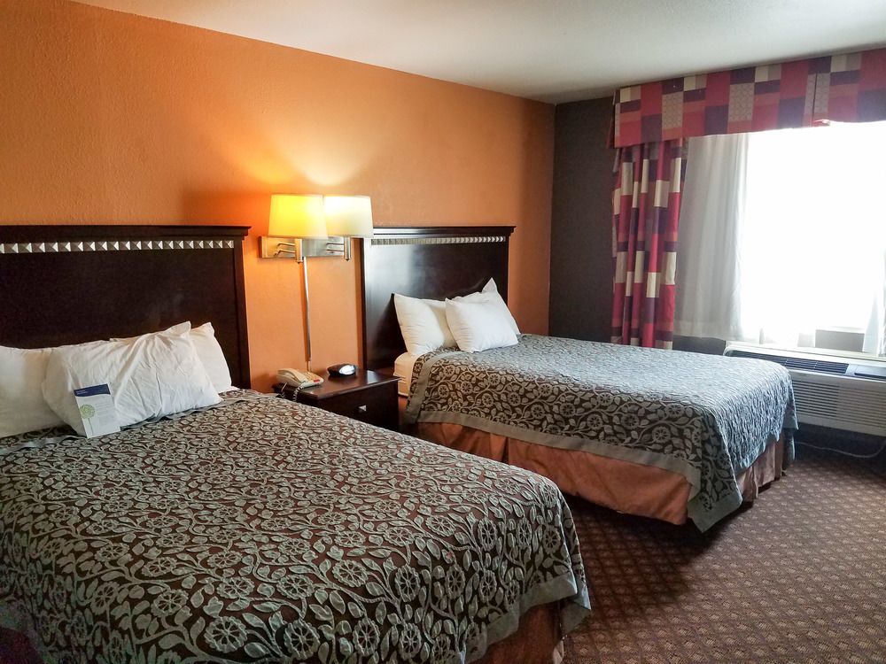 Oyo Townhouse Dodge City Ks 외부 사진